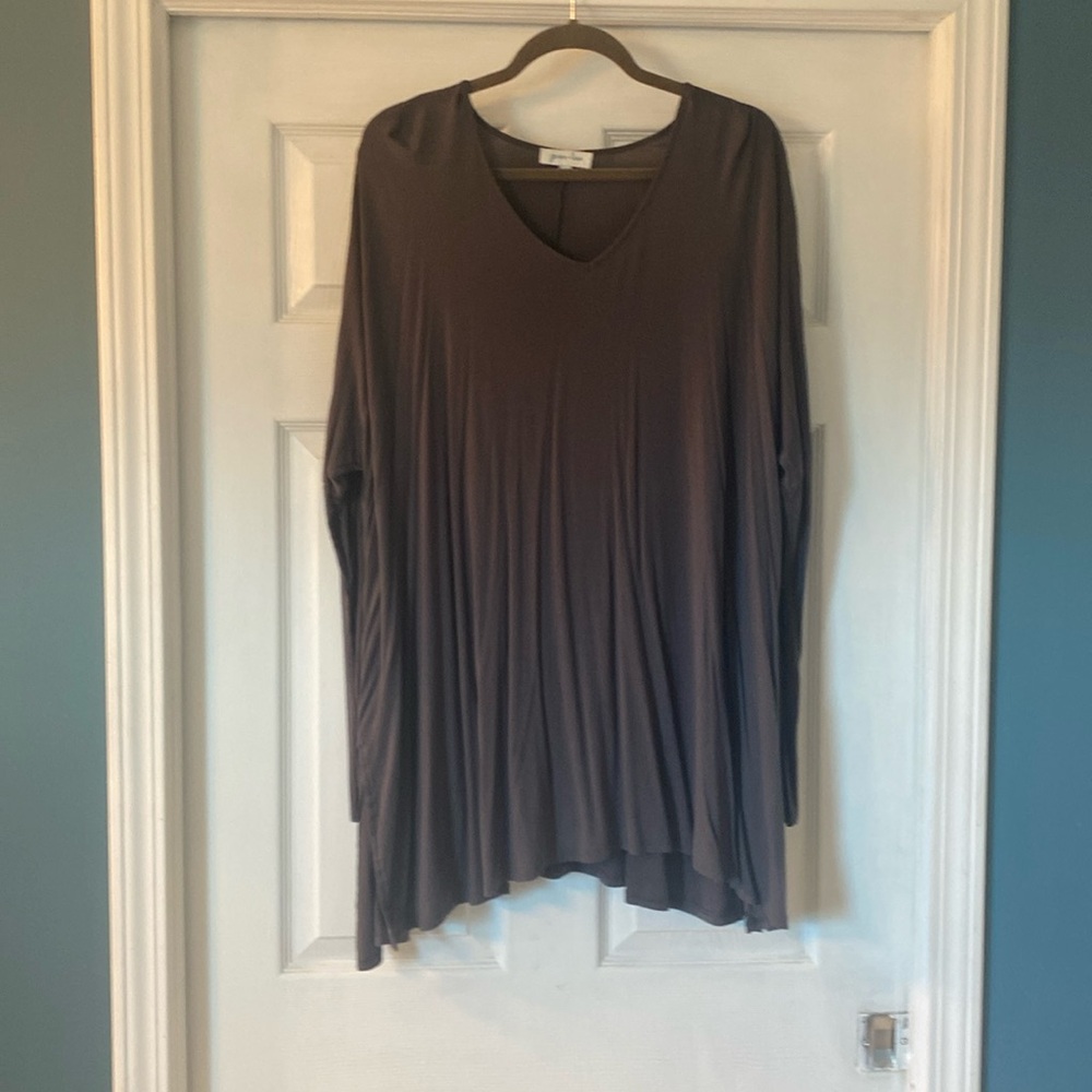Gray tunic shirt